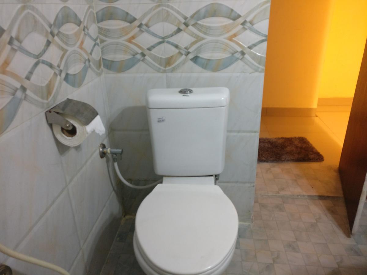 Hotel Skyland Bangalore Bagian luar foto