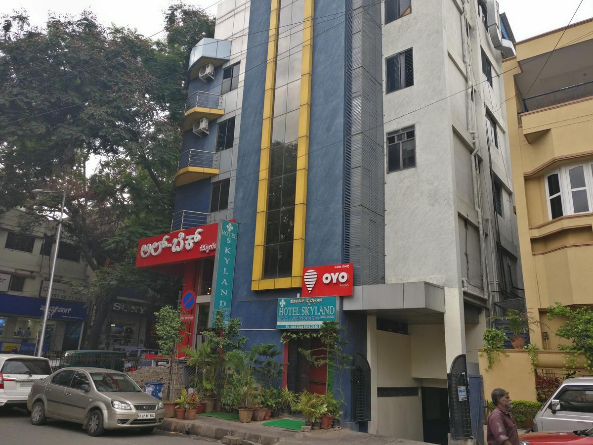 Hotel Skyland Bangalore Bagian luar foto