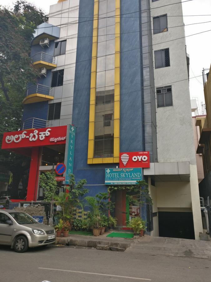 Hotel Skyland Bangalore Bagian luar foto